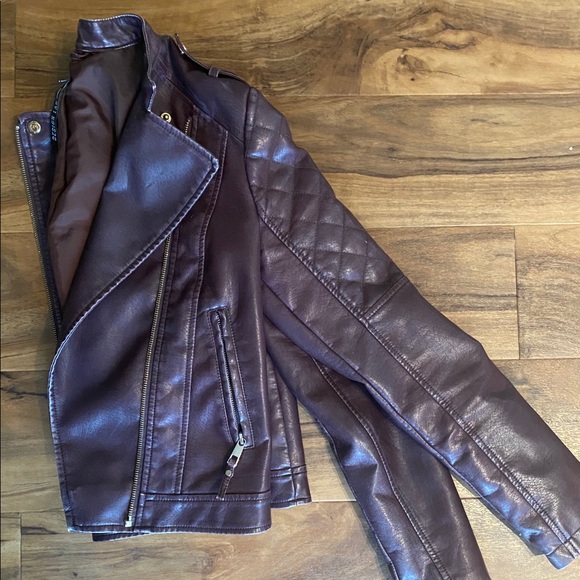 DesignLab Maroon Faux Leather Jacket - Size S - Picture 2 of 5